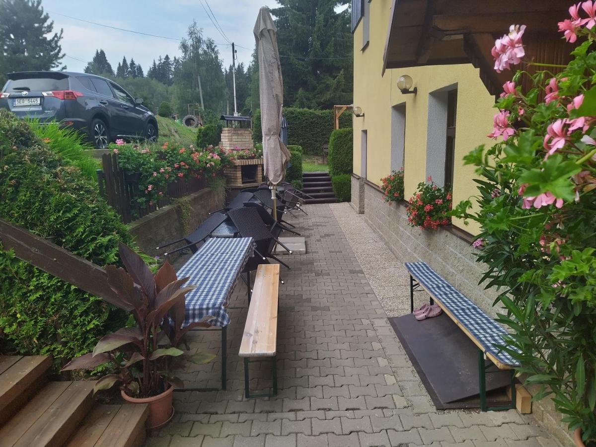 Penzion Borovice 요세푸프 둘 외부 사진