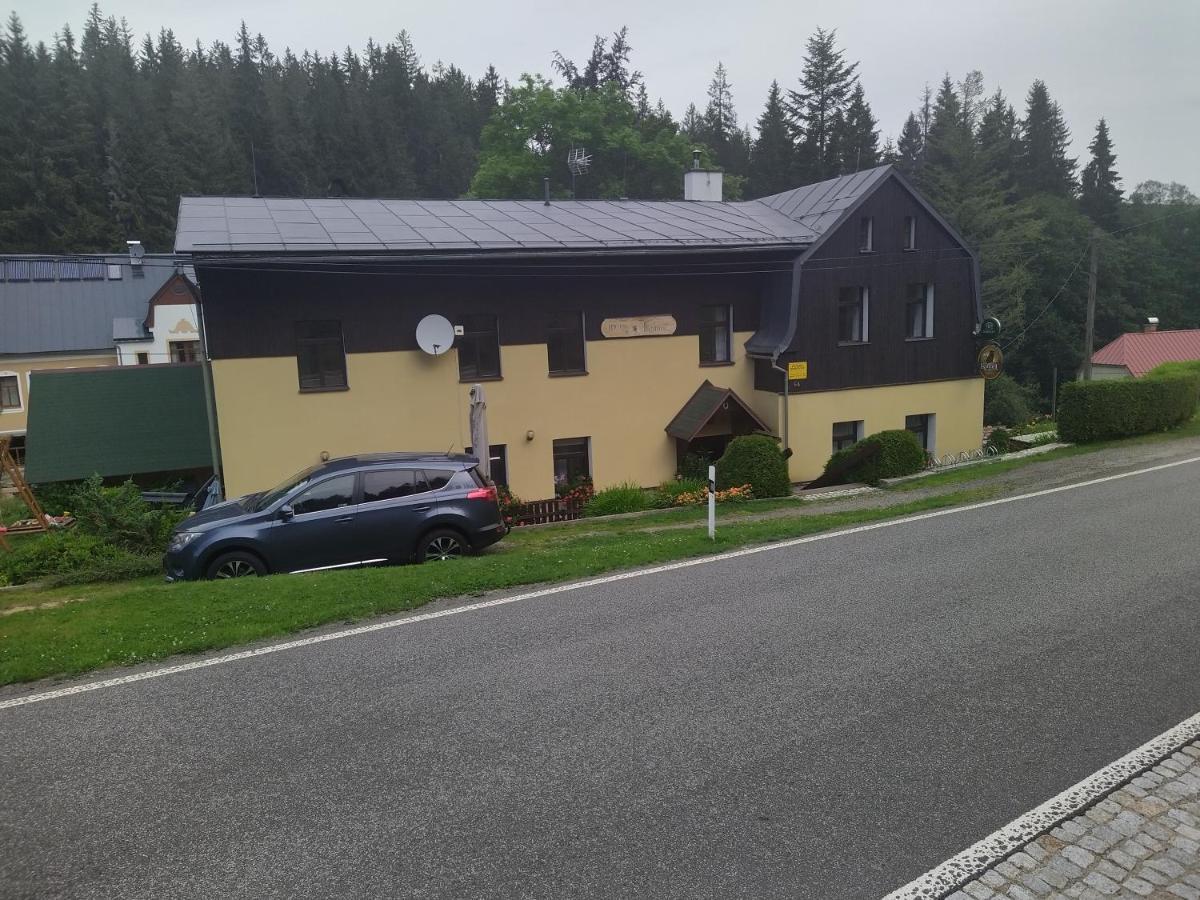 Penzion Borovice 요세푸프 둘 외부 사진
